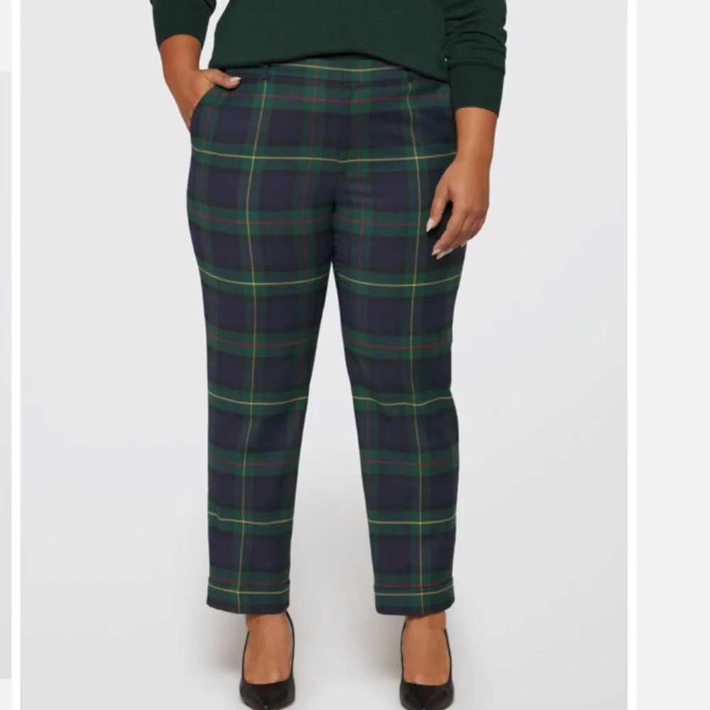 LAUREN Ralph Lauren Plus Size Plaid Pleated Twill Ankle Pants - Picture 5 of 14